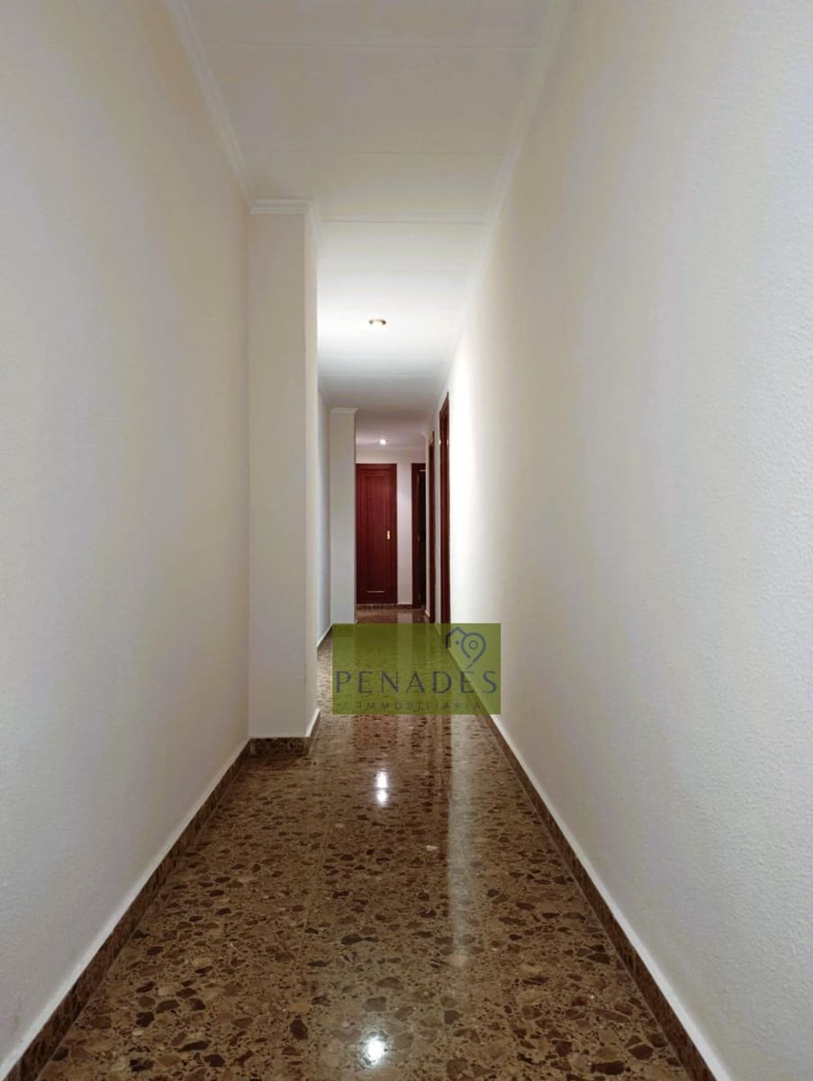 4 soveværelse Lejlighed til salg i Ontinyent med garage - € 175.000 (Ref: 9282413)