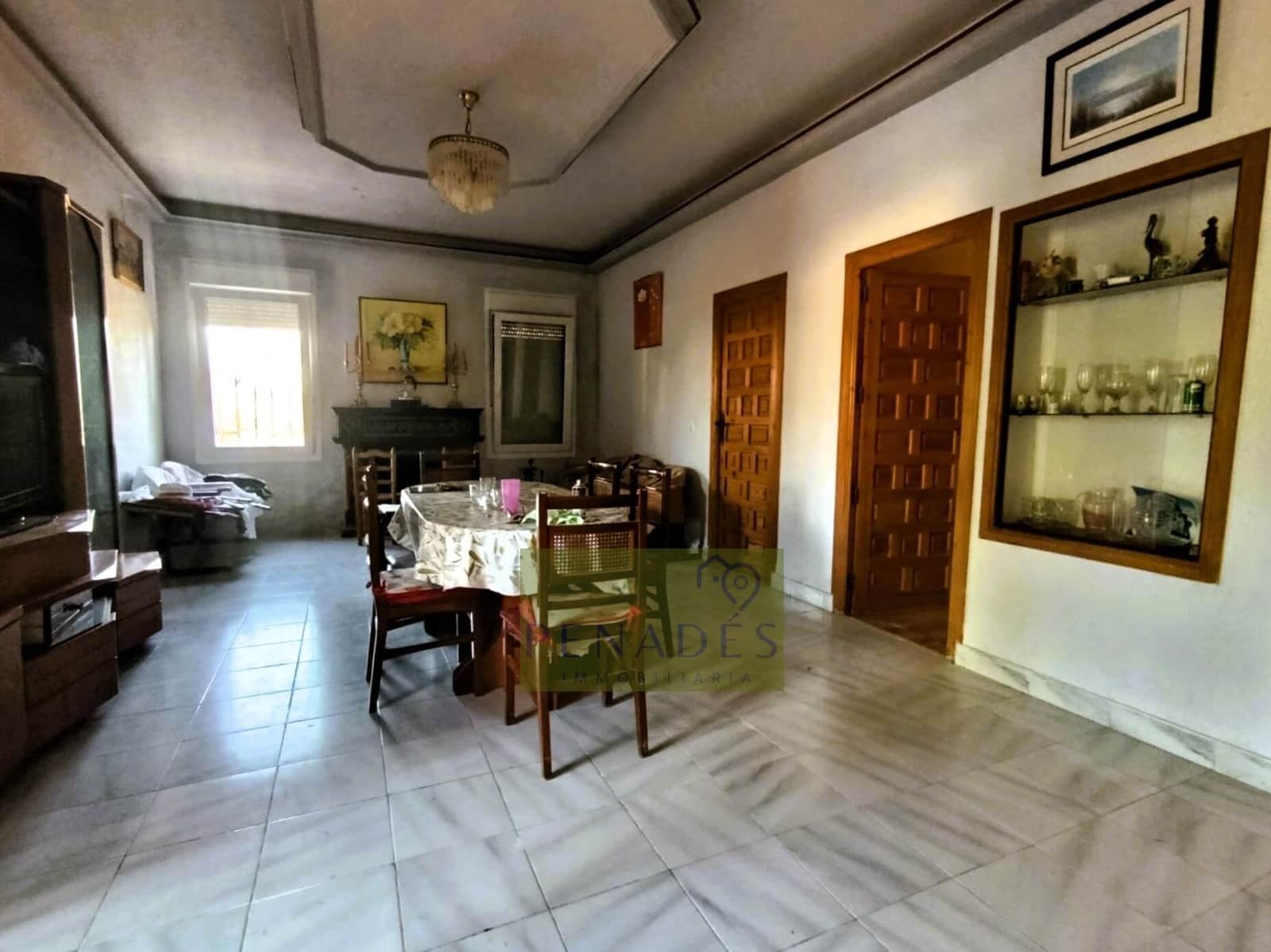 7 soveværelse Villa til salg i Ontinyent - € 250.000 (Ref: 9308702)