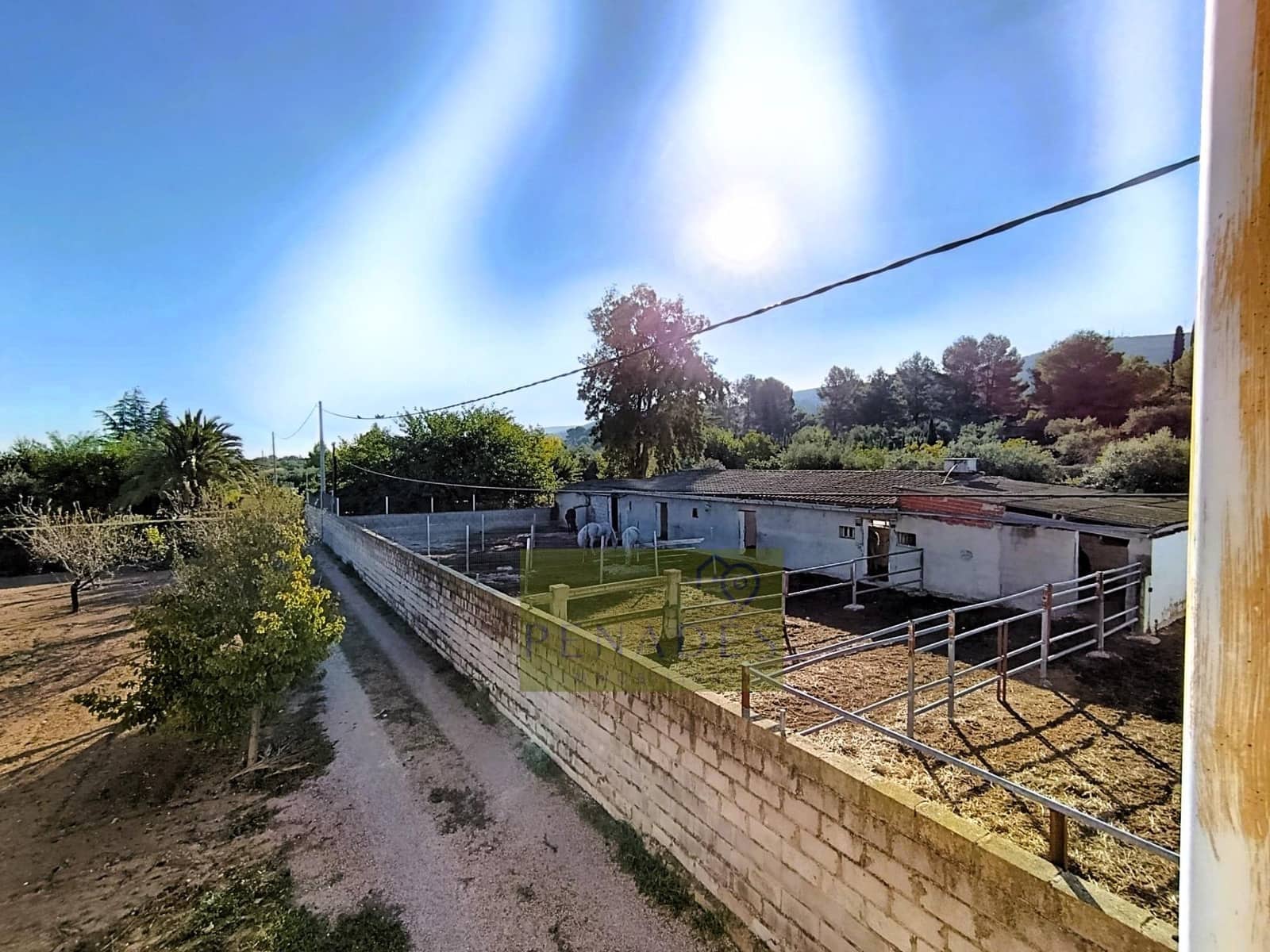 7 soveværelse Villa til salg i Ontinyent - € 250.000 (Ref: 9308702)