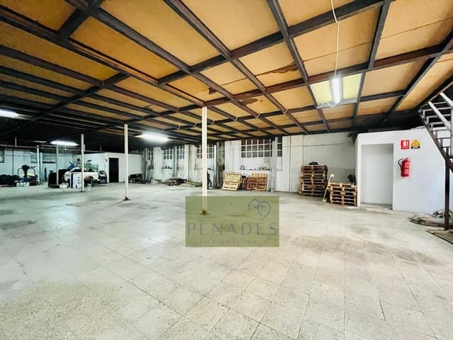 Business for sale in Bocairent - € 65,000 (Ref: 9335265)