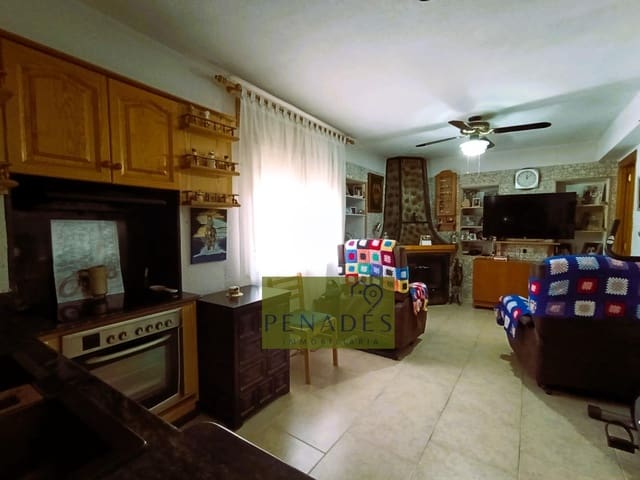 6 soveværelse Villa til salg i Ontinyent med swimmingpool - € 300.000 (Ref: 9411215)