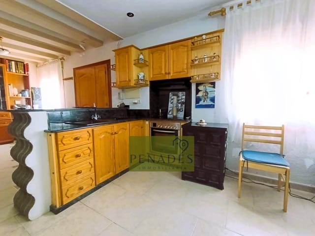 6 soveværelse Villa til salg i Ontinyent med swimmingpool - € 300.000 (Ref: 9411215)