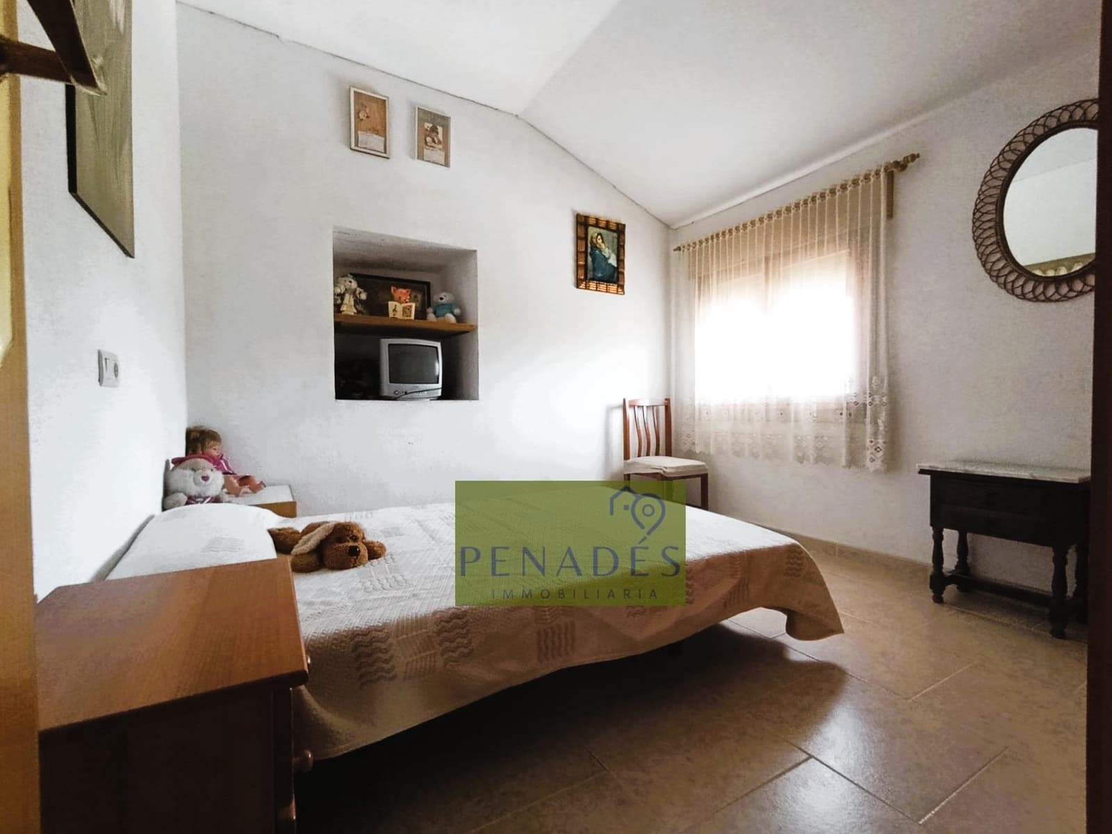 6 soveværelse Villa til salg i Ontinyent med swimmingpool - € 300.000 (Ref: 9411215)