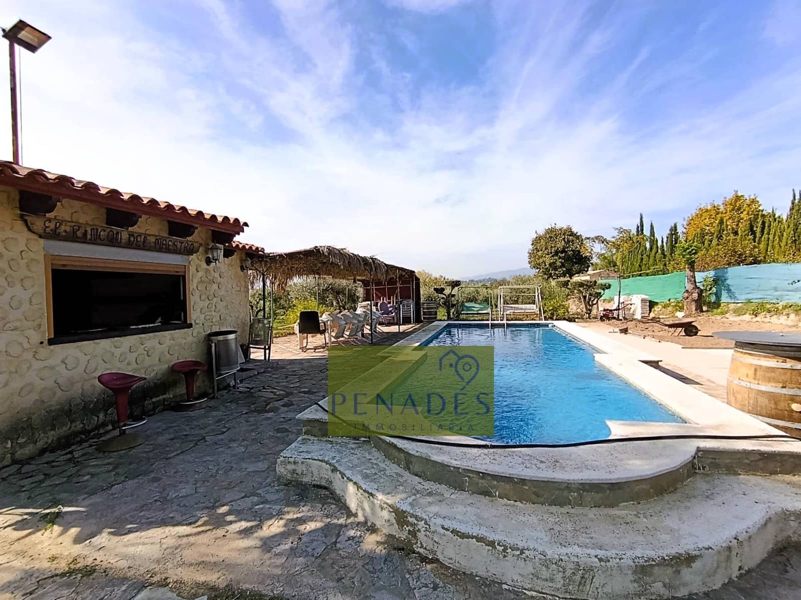 6 soveværelse Villa til salg i Ontinyent med swimmingpool - € 300.000 (Ref: 9411215)