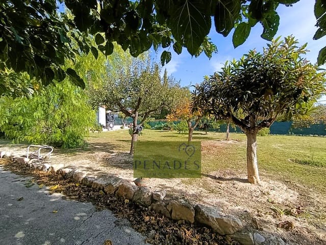 6 soveværelse Villa til salg i Ontinyent med swimmingpool - € 300.000 (Ref: 9411215)