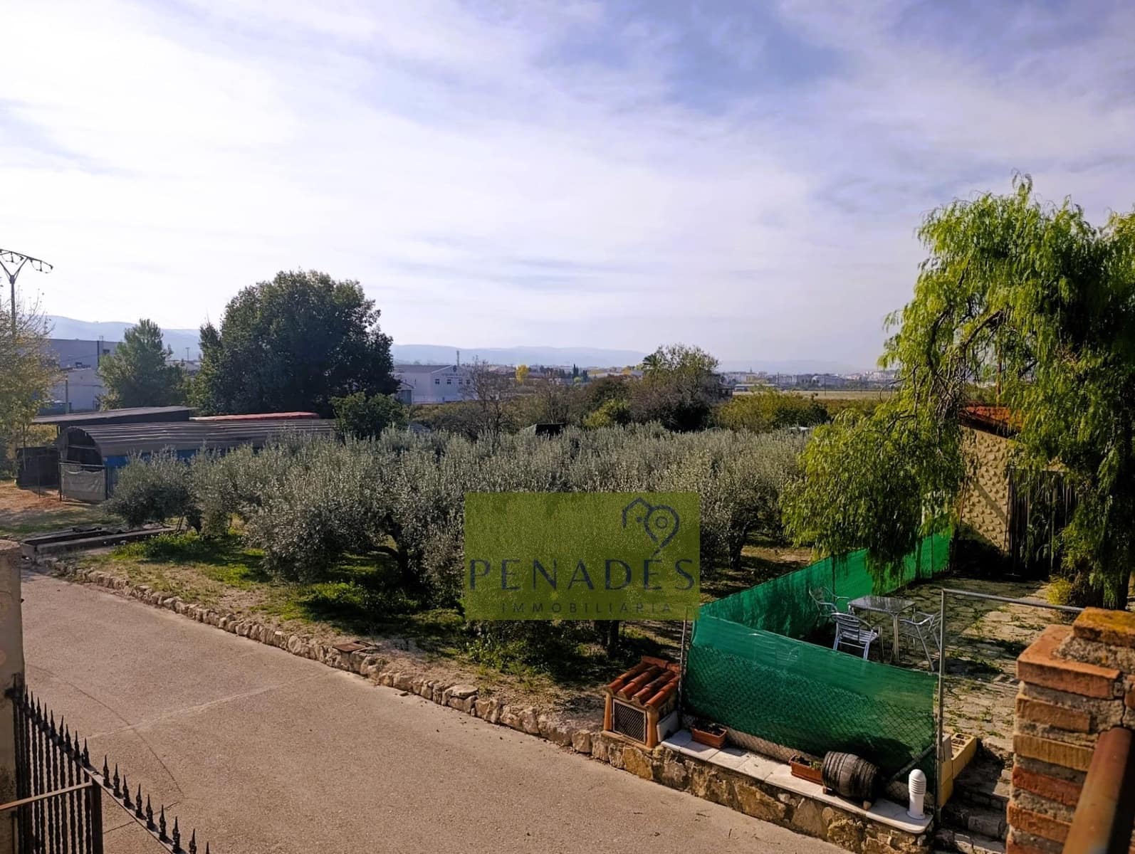 6 soveværelse Villa til salg i Ontinyent med swimmingpool - € 300.000 (Ref: 9411215)