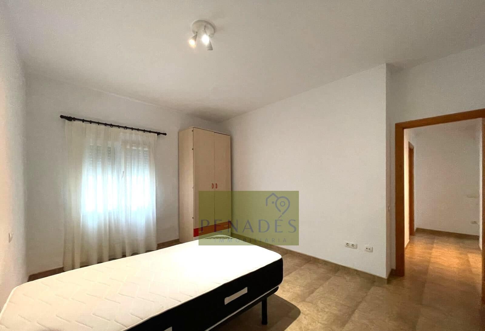 Piso de 3 habitaciones en Agullent en venta - 95.000 € (Ref: 9411220)