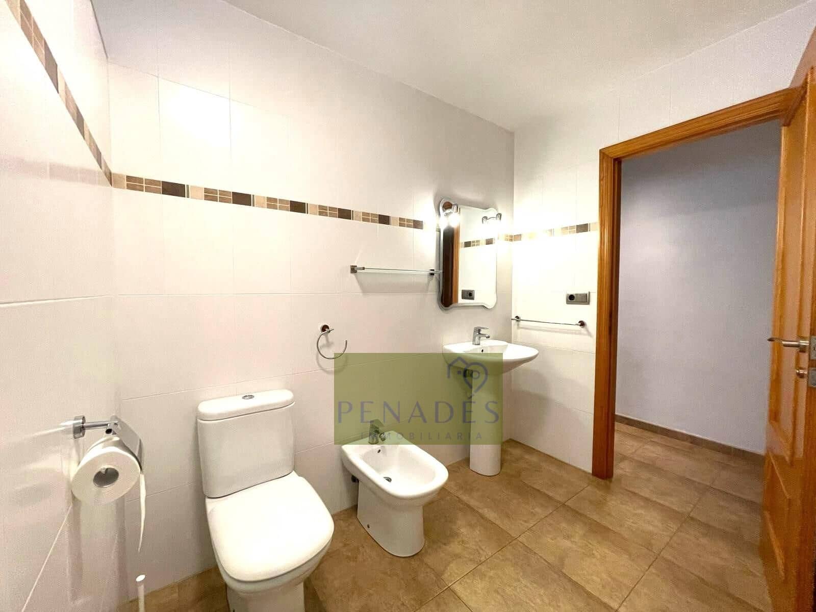 Piso de 3 habitaciones en Agullent en venta - 95.000 € (Ref: 9411220)