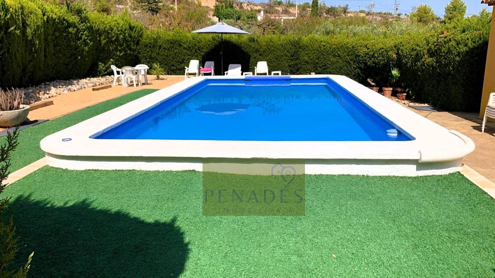 3 soveværelse Villa til salg i Ontinyent med swimmingpool garage - € 210.000 (Ref: 9419619)