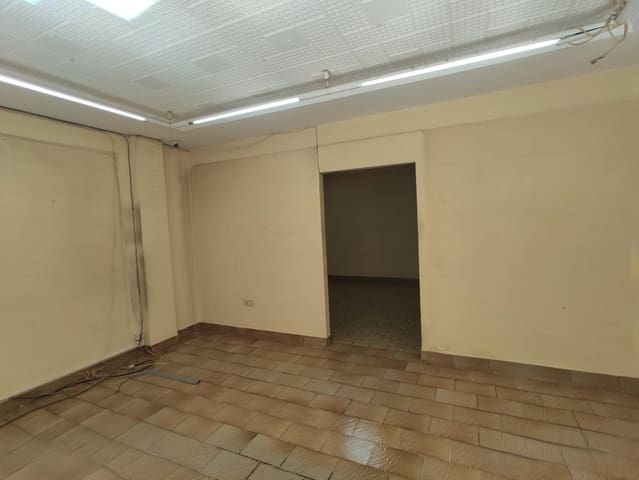 Erhverv til leje i Ontinyent - € 400 (Ref: 9533125)