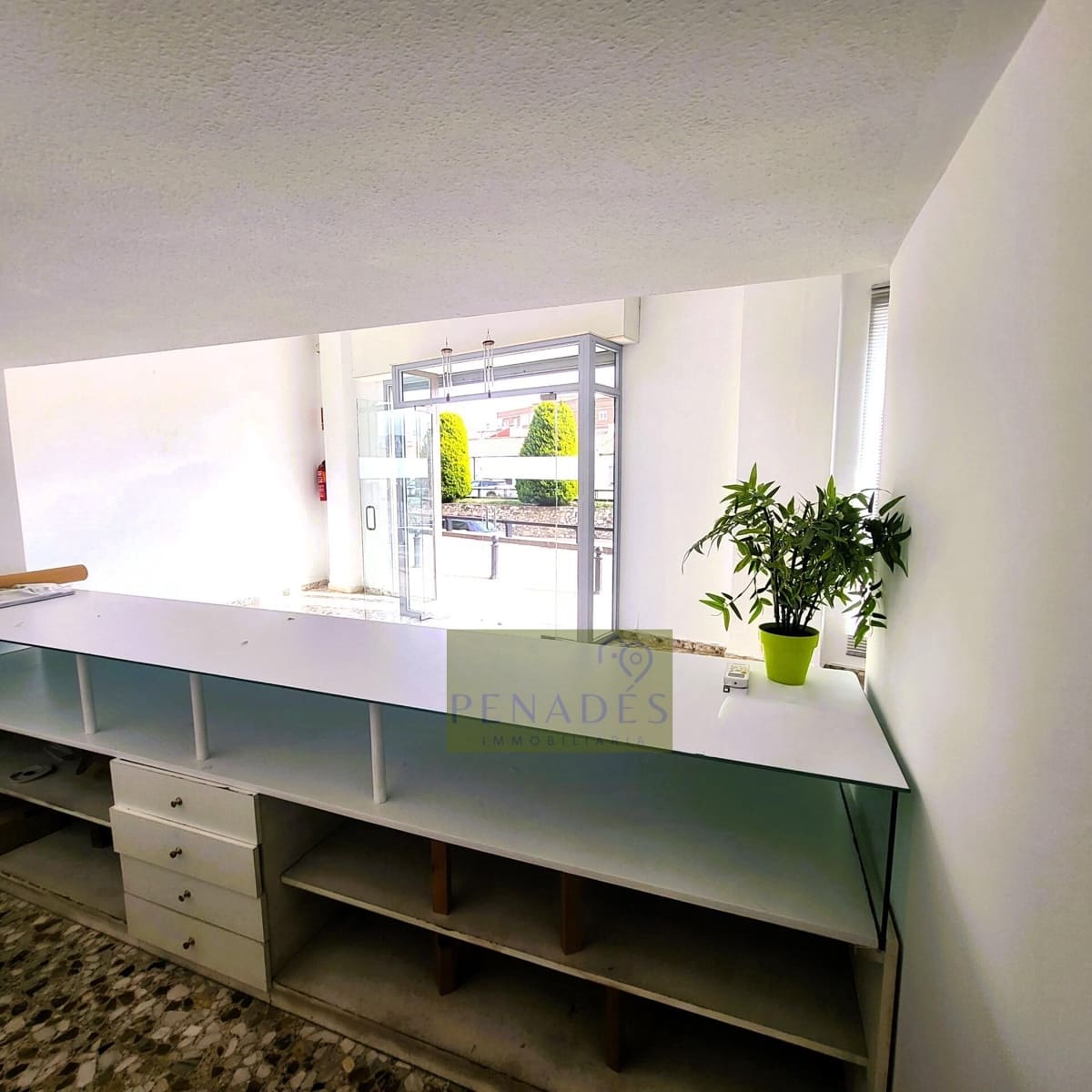 Local Comercial en Ontinyent en alquiler - 450 € (Ref: 9551918)