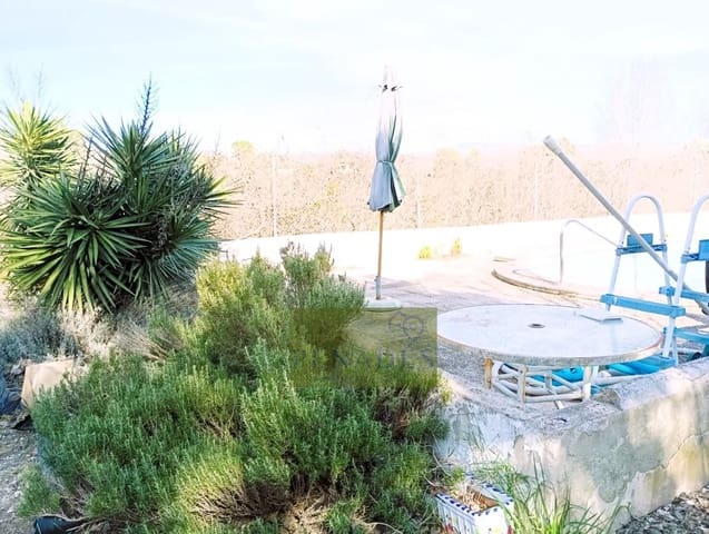 3 soveværelse Villa til salg i Ontinyent med swimmingpool - € 165.000 (Ref: 9627832)