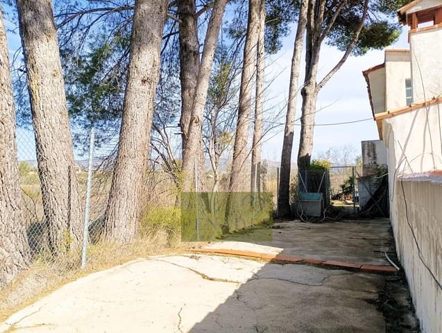 3 soveværelse Villa til salg i Ontinyent med swimmingpool - € 165.000 (Ref: 9627832)