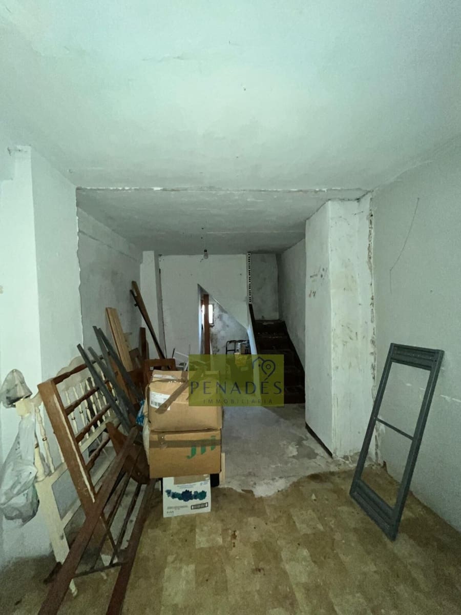 2 bedroom Apartment for sale in Ontinyent - € 40,000 (Ref: 9680521)