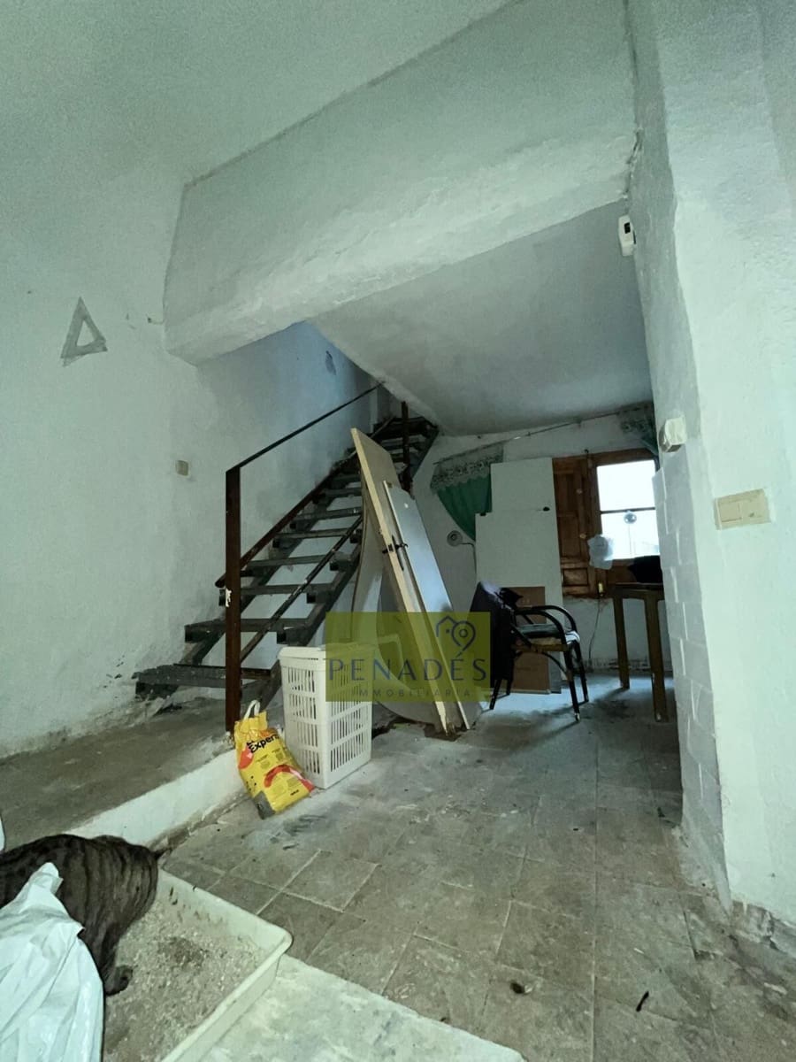 2 bedroom Apartment for sale in Ontinyent - € 40,000 (Ref: 9680521)