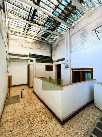 Casa de 5 habitaciones en La Font de la Figuera en venta - 60.000 € (Ref: 9691156)