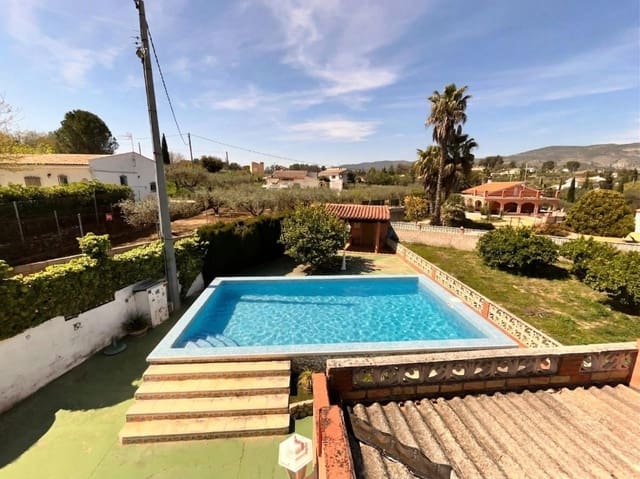 4 bedroom Villa for sale in Ontinyent with pool - € 229,000 (Ref: 9721921)