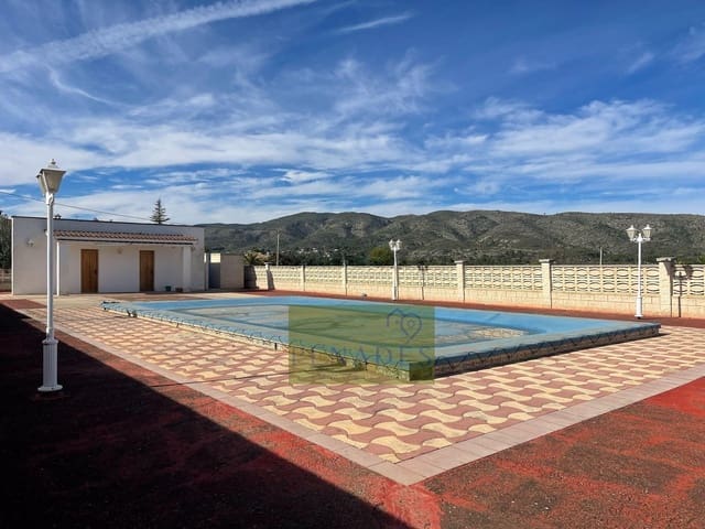 5 slaapkamer Villa te koop in Ontinyent met zwembad - € 470.000 (Ref: 9755958)