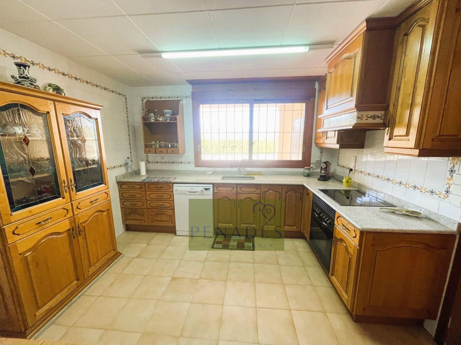 5 slaapkamer Villa te koop in Ontinyent met zwembad - € 470.000 (Ref: 9755958)