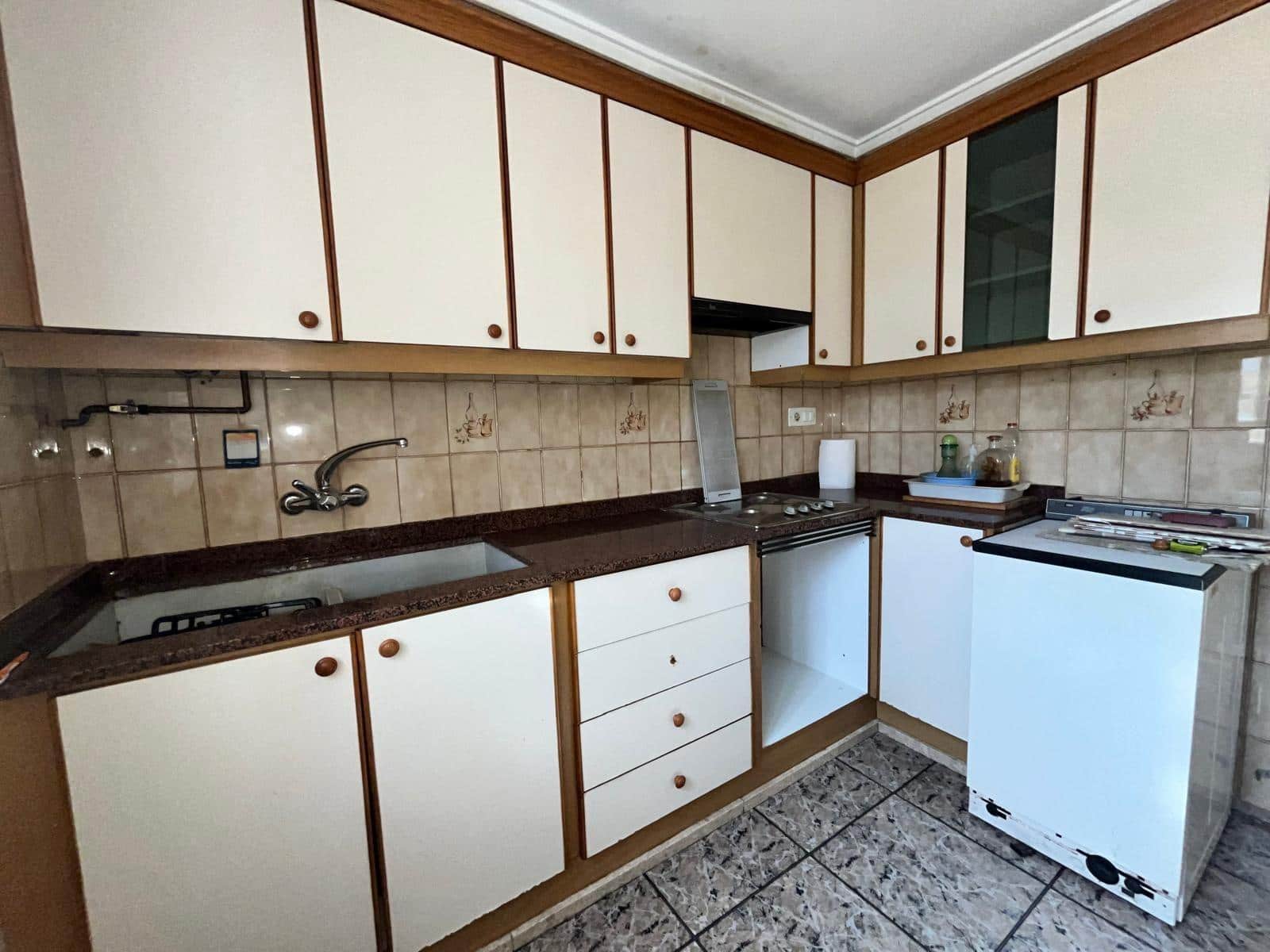 3 sovrum Lägenhet till salu i Ontinyent - 68 000 € (Ref: 9758874)