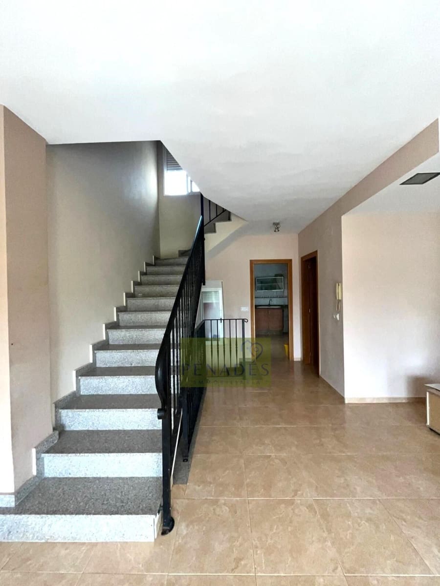 3 bedroom Townhouse for sale in Belgida - € 100,000 (Ref: 9773352)