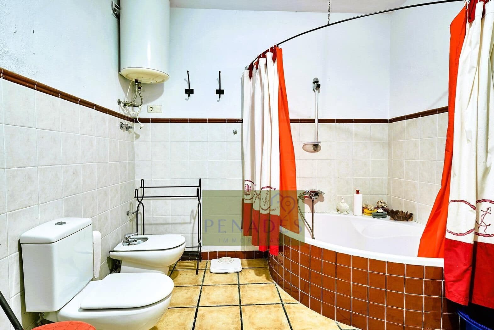 6 quarto Quinta/Casa Rural para venda em Ontinyent com garagem - 490 000 € (Ref: 9794910)