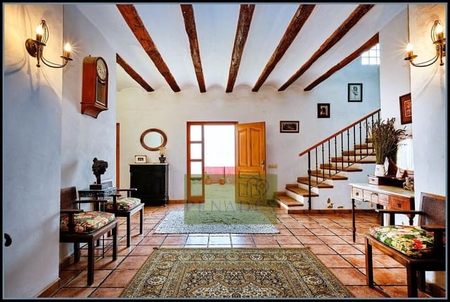 6 chambre Finca/Maison de Campagne à vendre à Ontinyent avec garage - 490 000 € (Ref: 9794910)