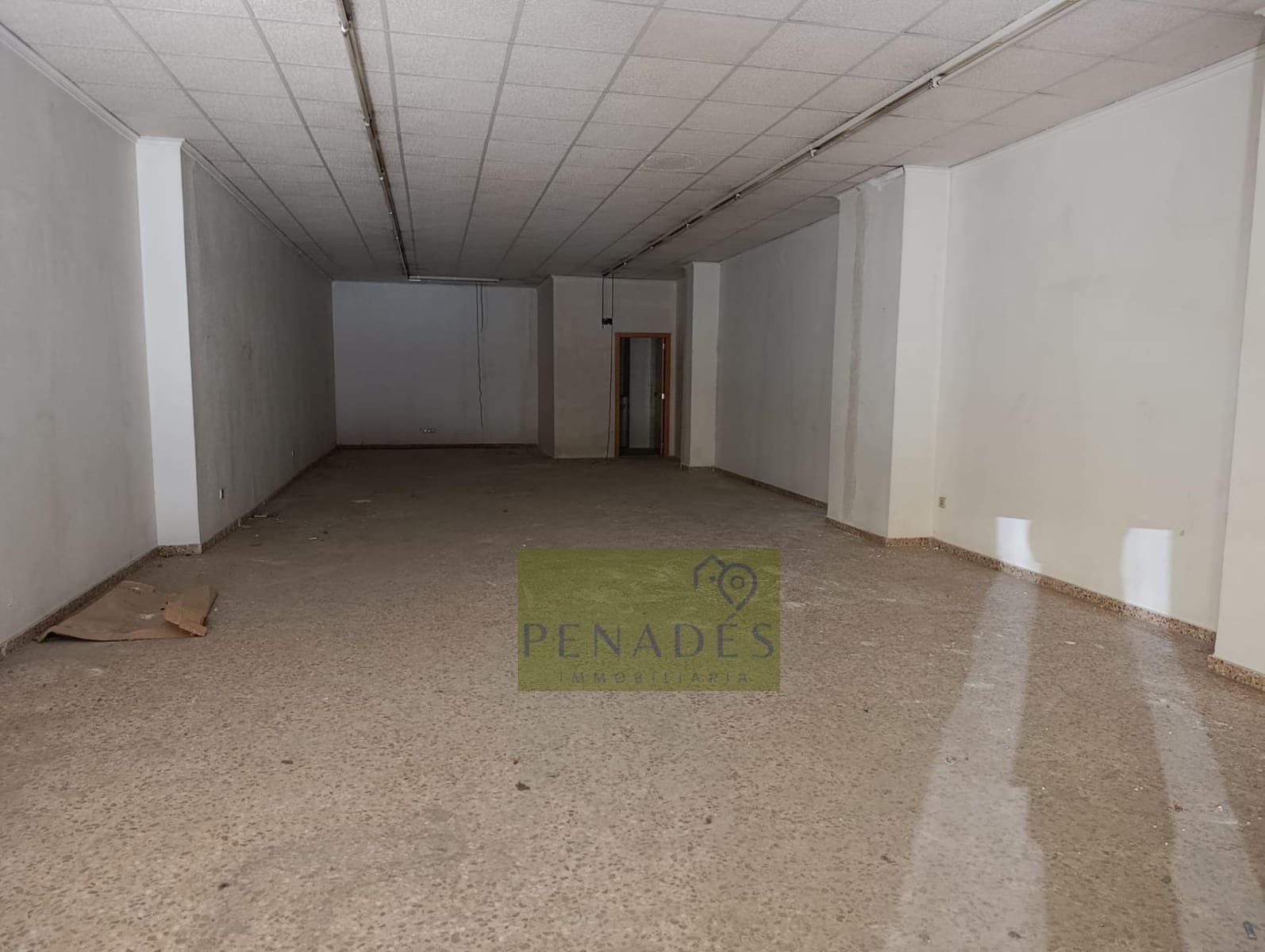 Komercyjne na sprzedaż w Ontinyent - 65 000 € (Ref: 9797350)