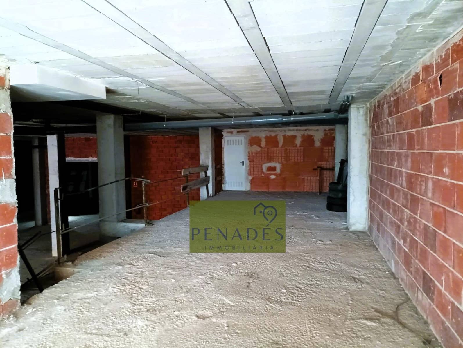 Kommersiell til salgs i Ontinyent - € 400 000 (Ref: 9825063)