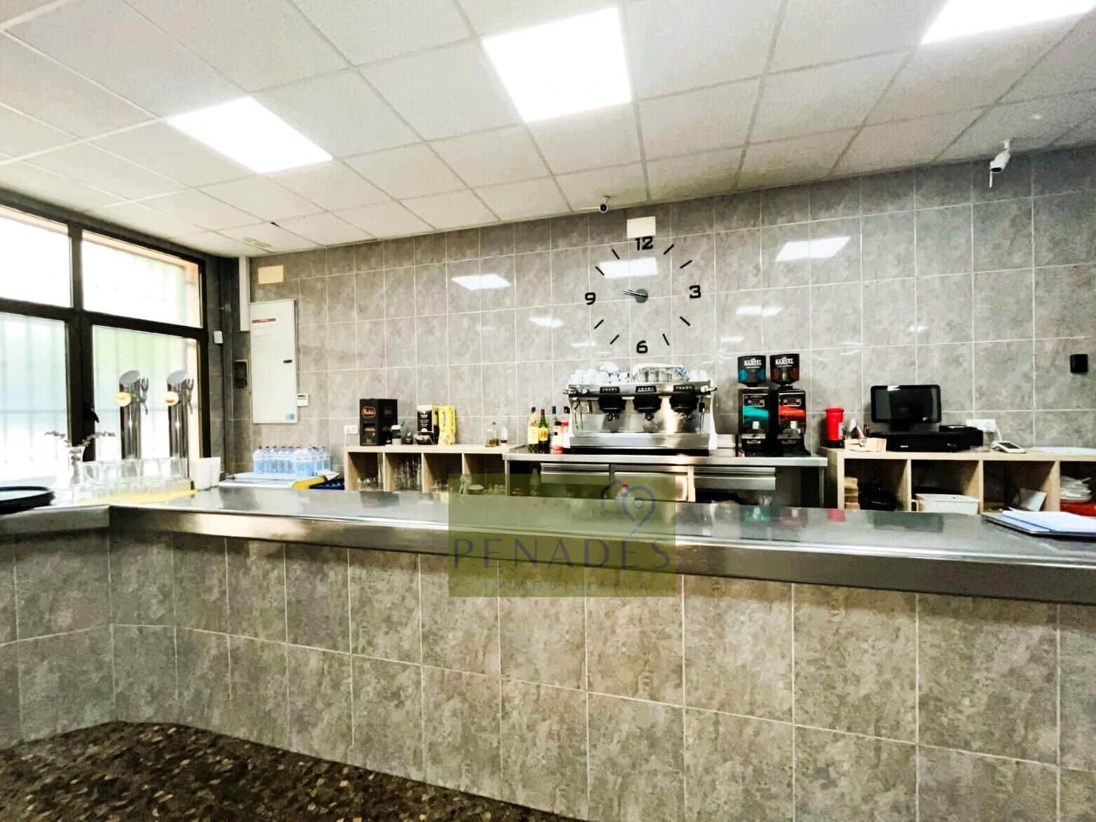 Azienda da affittare in Ontinyent - 1.100 € (Rif: 9829380)