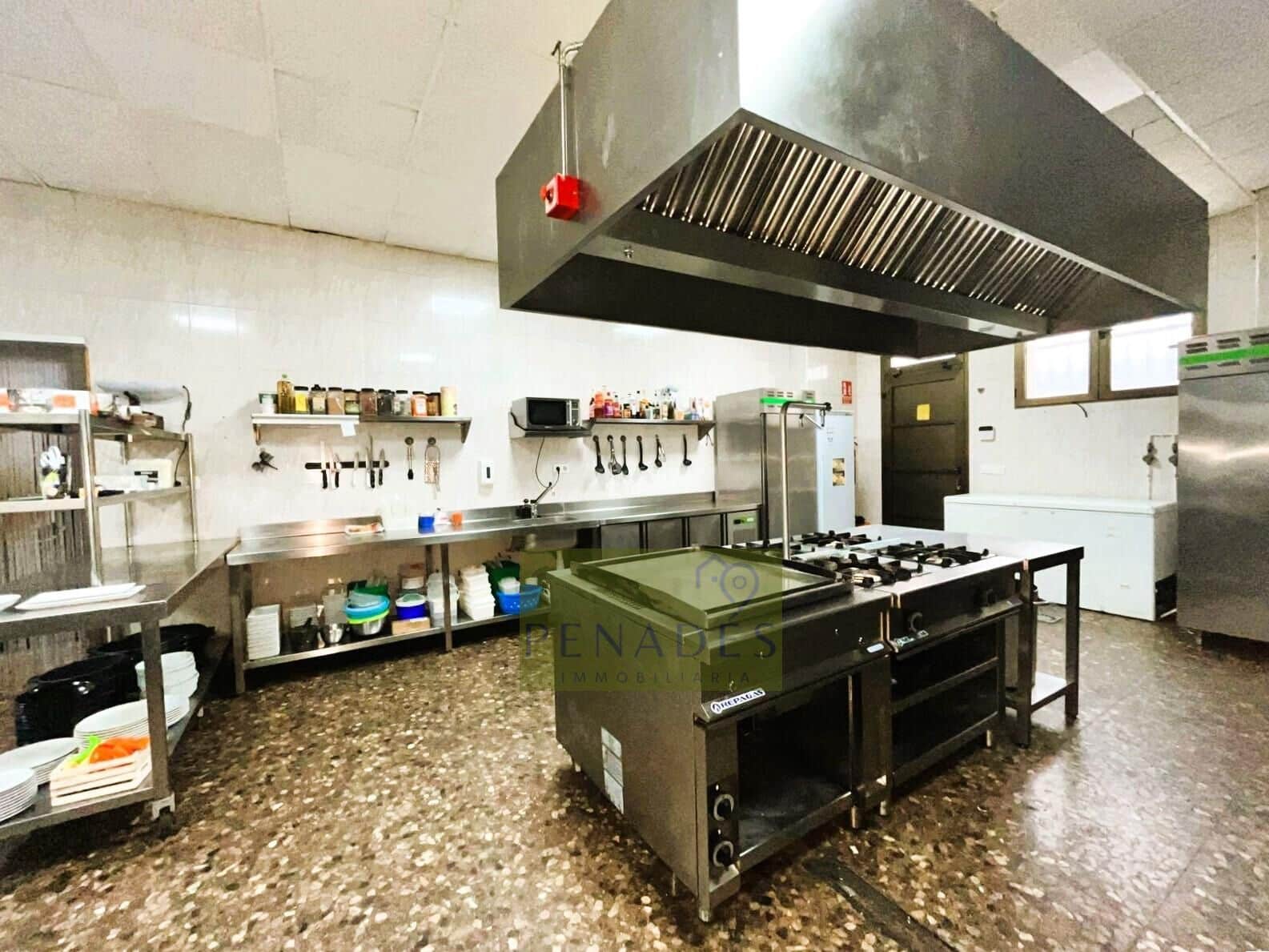 Azienda da affittare in Ontinyent - 1.100 € (Rif: 9829380)