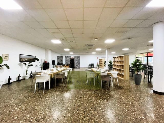 Azienda da affittare in Ontinyent - 1.100 € (Rif: 9829380)