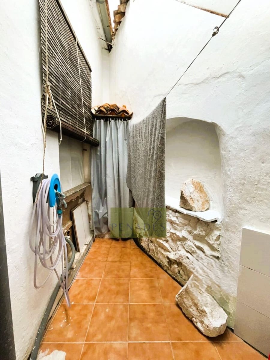 3 bedroom Townhouse for sale in Ontinyent - € 60,000 (Ref: 9829398)