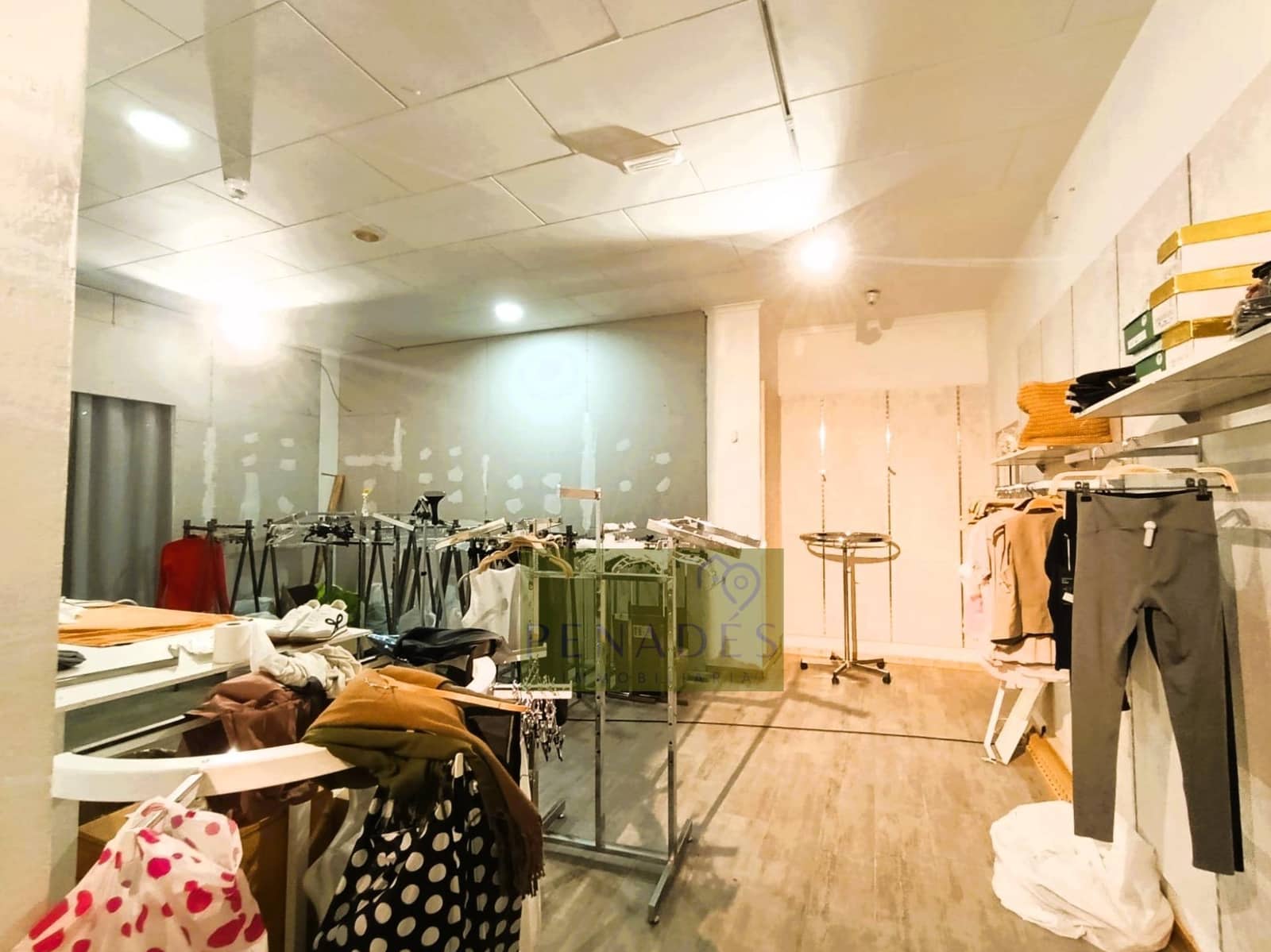 Erhverv til leje i Ontinyent - € 1.000 (Ref: 9831761)