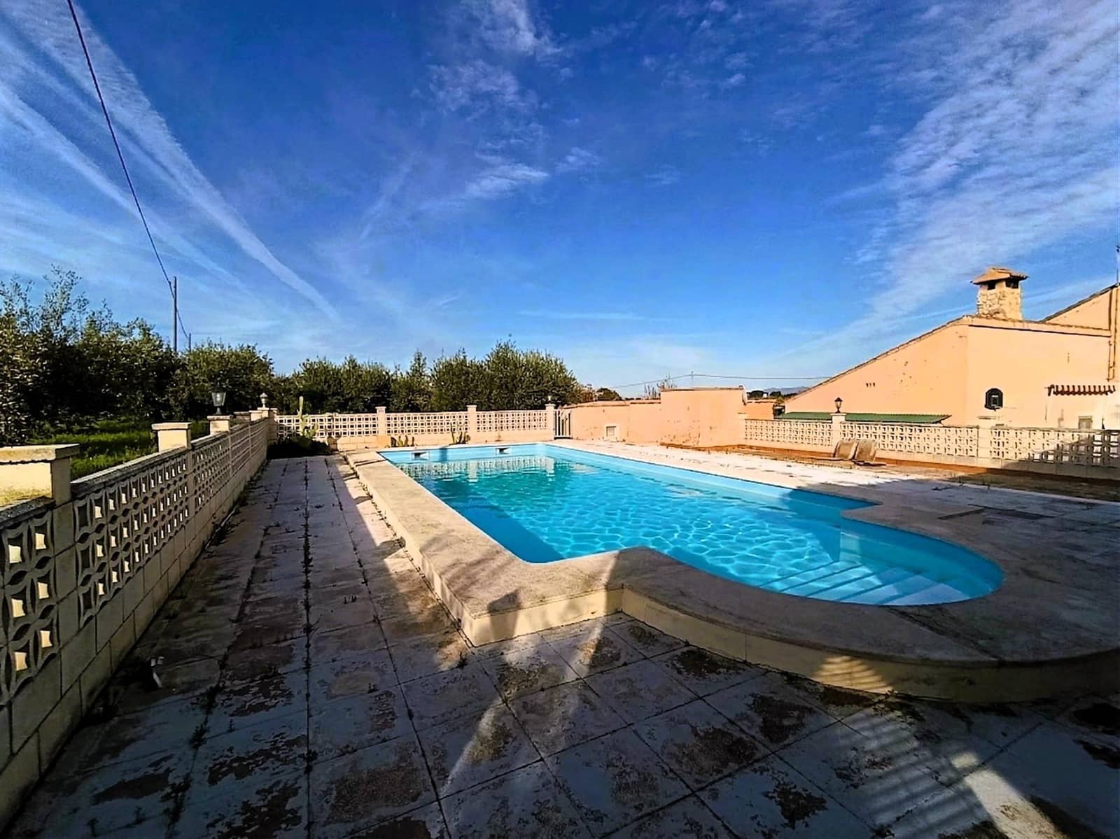 5 bedroom Villa for sale in Ontinyent with pool garage - € 295,000 (Ref: 9846656)