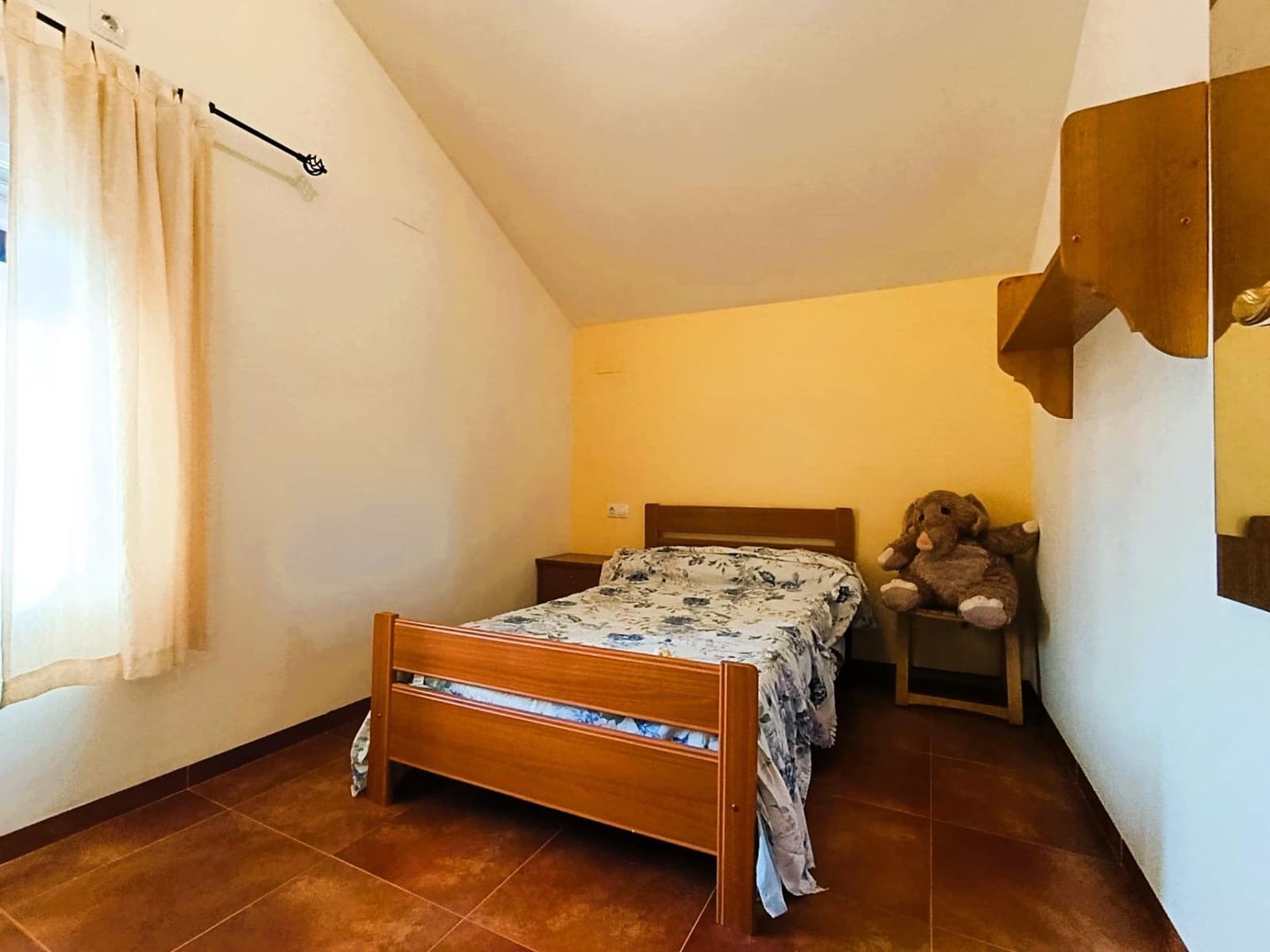 5 bedroom Villa for sale in Ontinyent with pool garage - € 295,000 (Ref: 9846656)