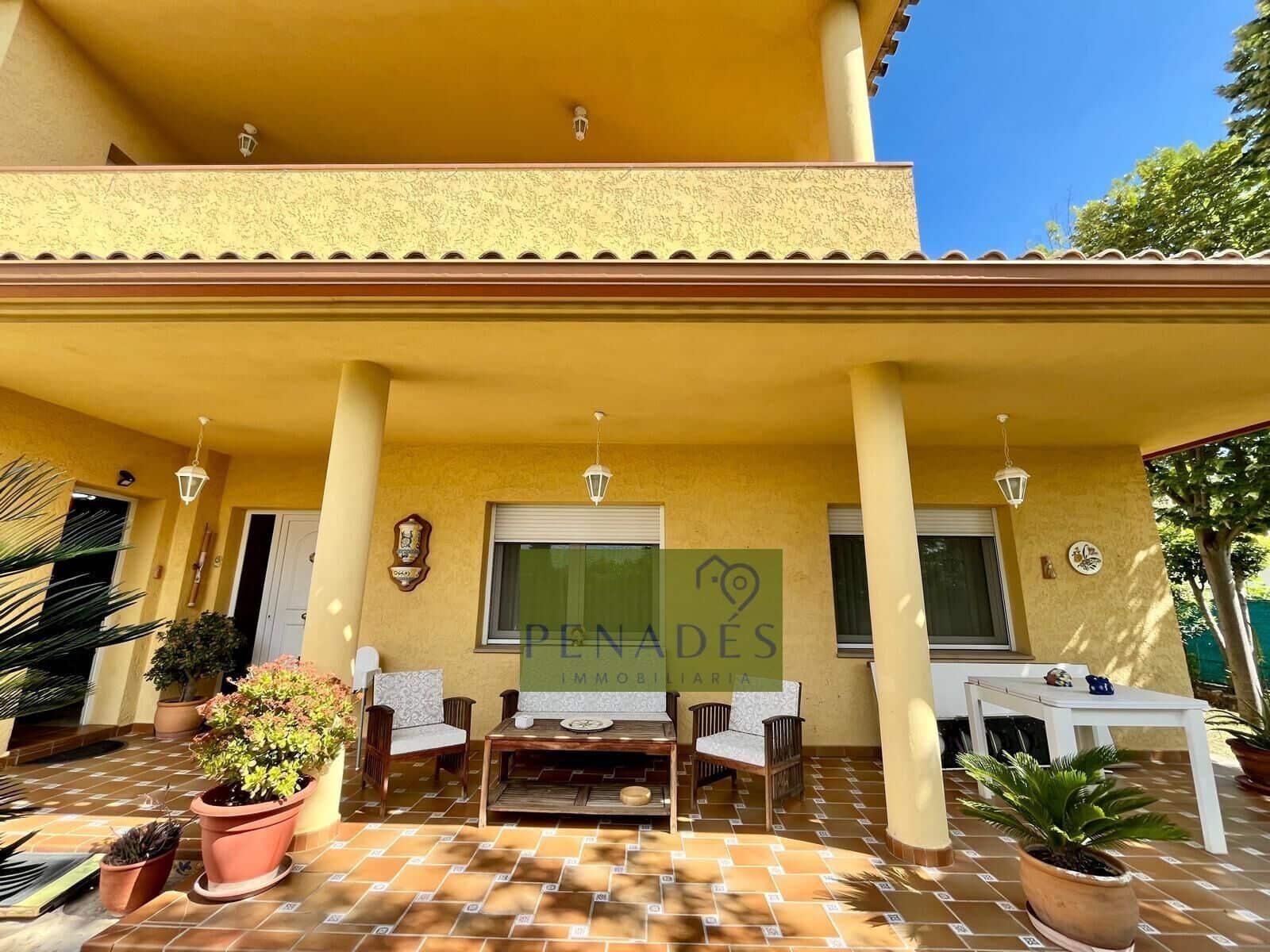 5 soveværelse Villa til salg i Ontinyent - € 510.000 (Ref: 9851969)