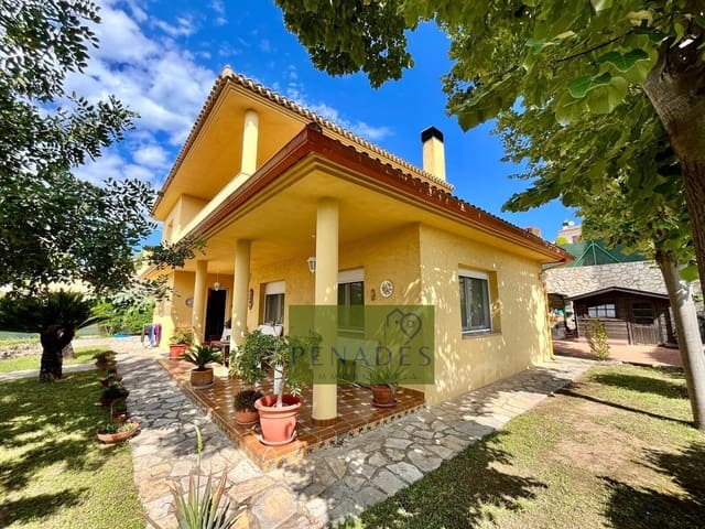 5 soveværelse Villa til salg i Ontinyent - € 510.000 (Ref: 9851969)