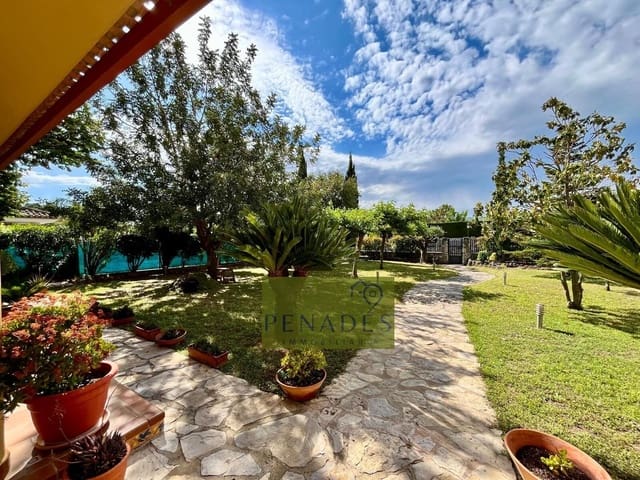 5 soveværelse Villa til salg i Ontinyent - € 510.000 (Ref: 9851969)