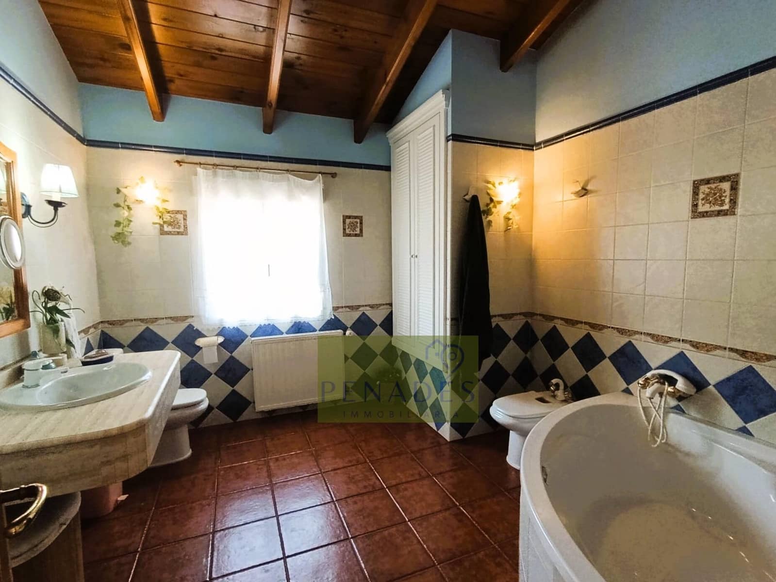 5 Zimmer Villa zu verkaufen in Ontinyent mit Pool - 395.000 € (Ref: 9940387)