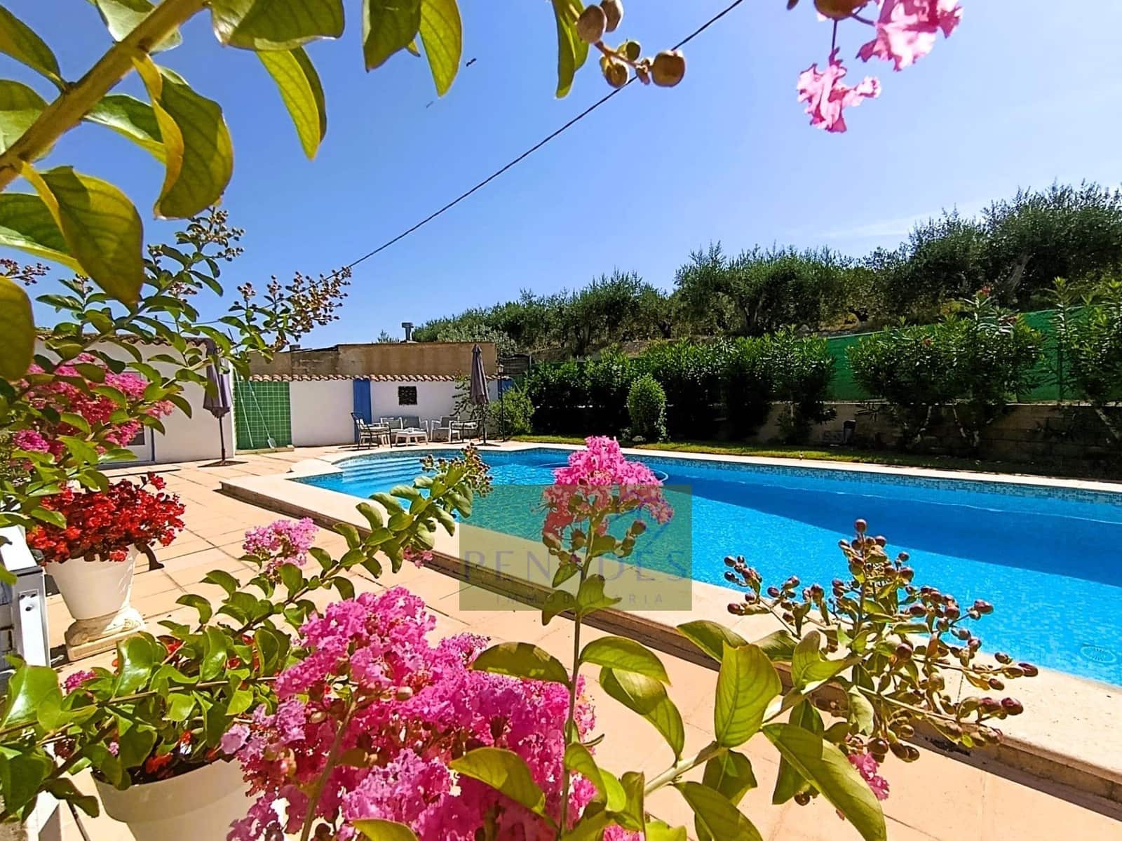 5 Zimmer Villa zu verkaufen in Ontinyent mit Pool - 395.000 € (Ref: 9940387)