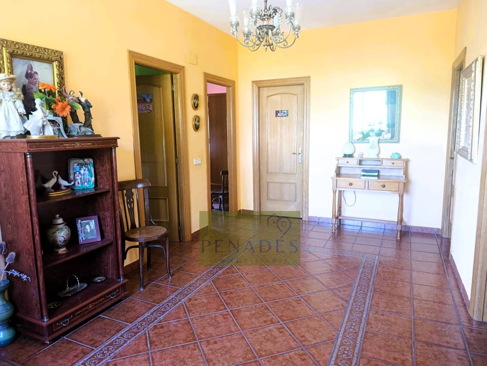 5 Zimmer Villa zu verkaufen in Ontinyent mit Pool - 395.000 € (Ref: 9940387)