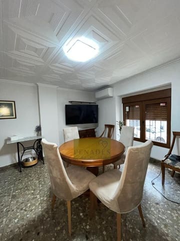 4 quarto Casa em Banda para venda em Ontinyent - 218 000 € (Ref: 9966809)