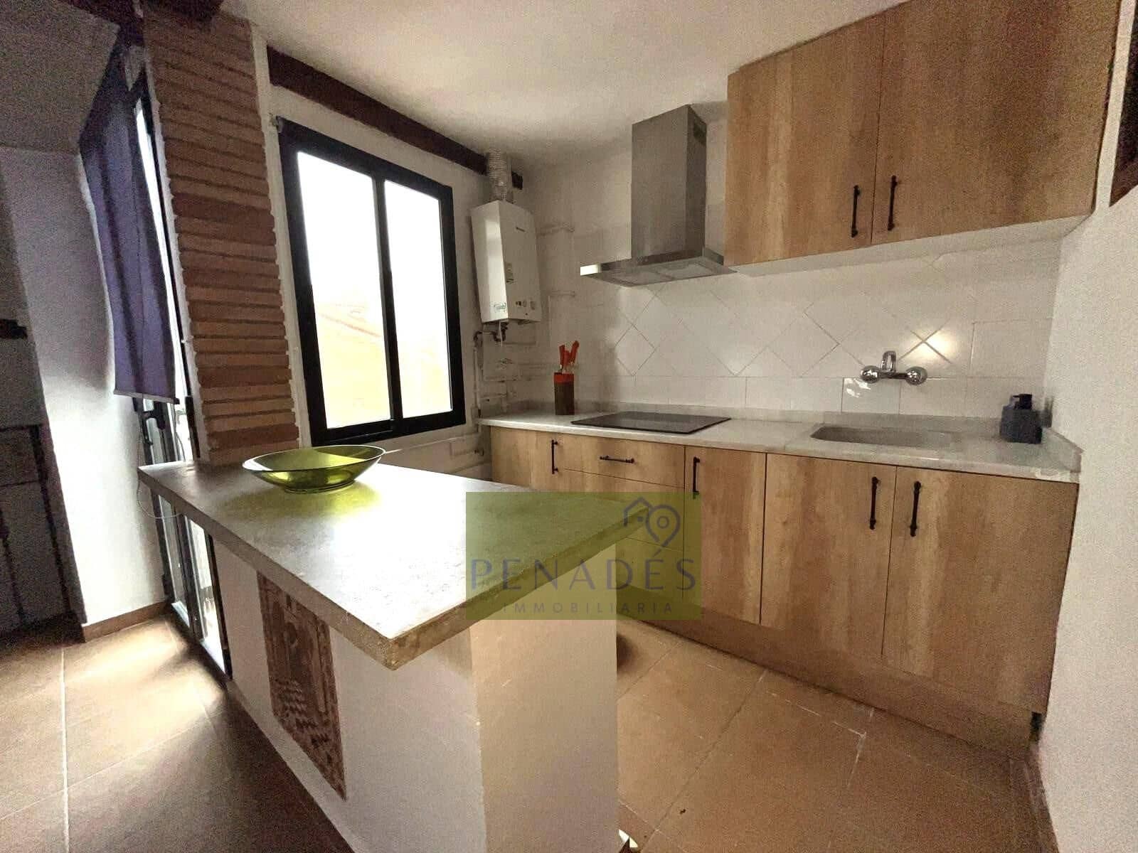 4 quarto Casa em Banda para venda em Ontinyent - 218 000 € (Ref: 9966809)