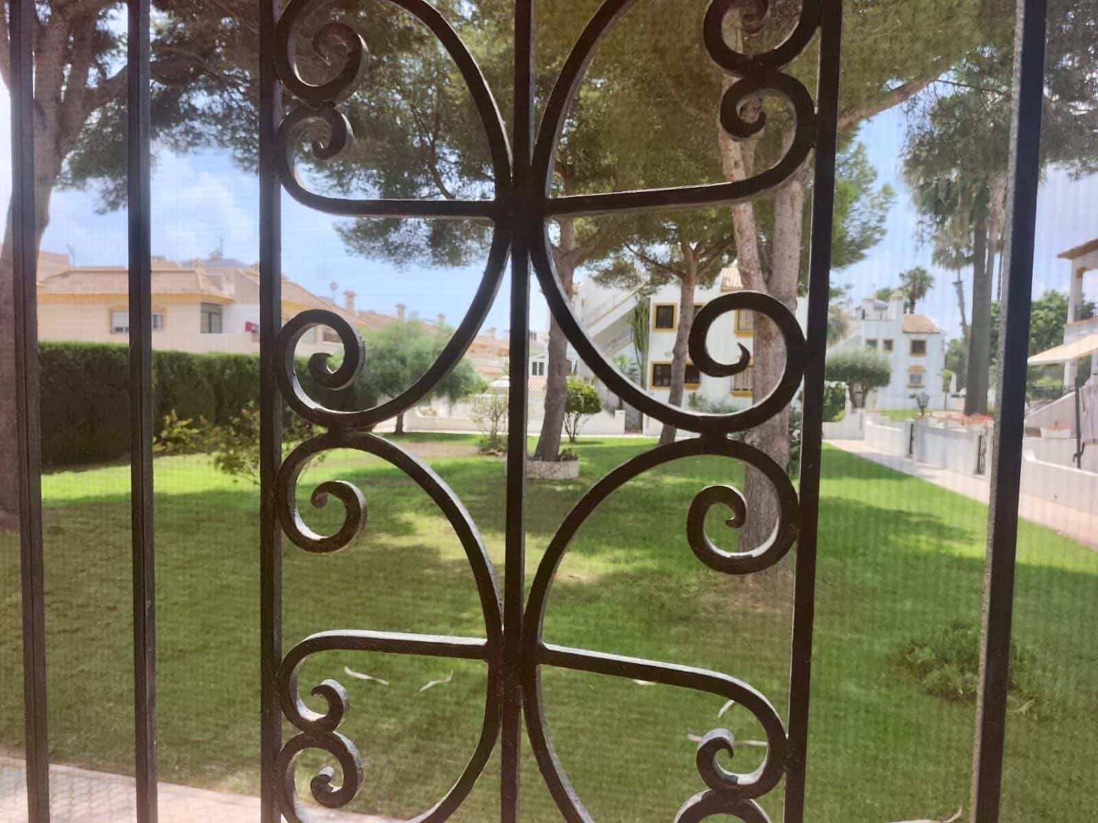 2 sovrum Lägenhet till salu i Villamartin med pool - 189 000 € (Ref: 10004395)