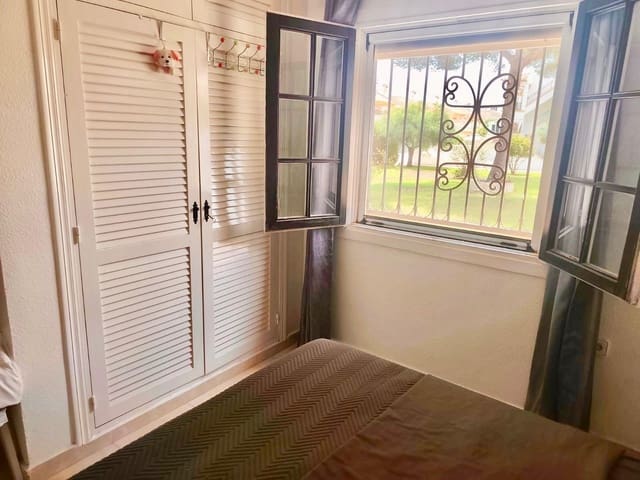 2 soverom Leilighet til salgs i Villamartin, Orihuela med svømmebasseng - € 189 000 (Ref: 10004395)