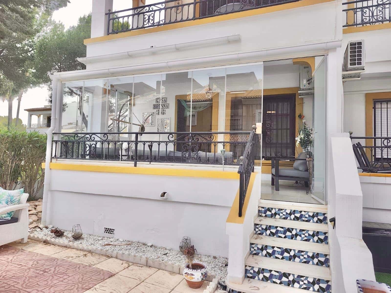 2 Zimmer Bungalow zu verkaufen in Villamartin mit Pool - 189.000 € (Ref: 10004493)