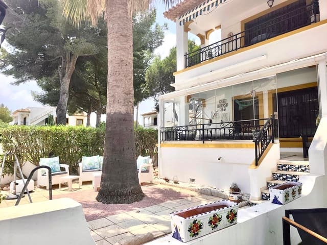 2 bedroom Bungalow for sale in Villamartin, Orihuela with pool - € 189,000 (Ref: 10004493)