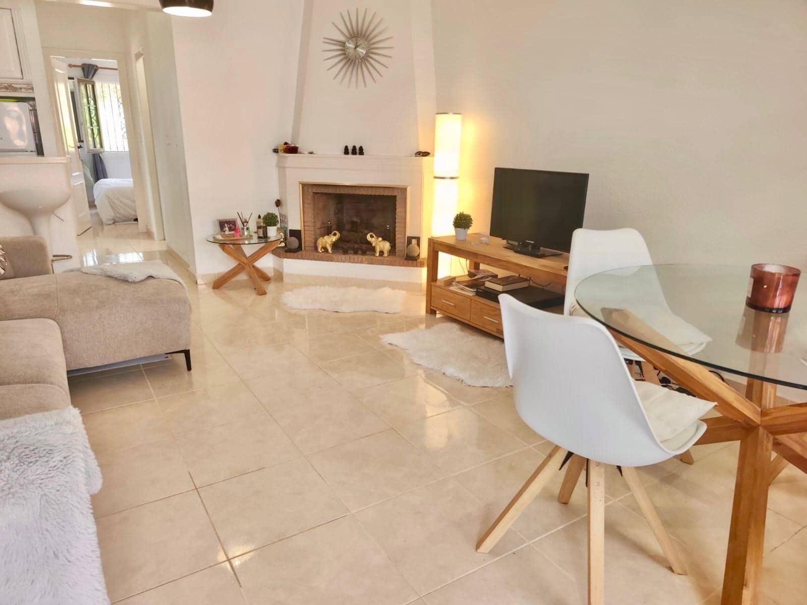 2 Zimmer Bungalow zu verkaufen in Villamartin mit Pool - 189.000 € (Ref: 10004493)