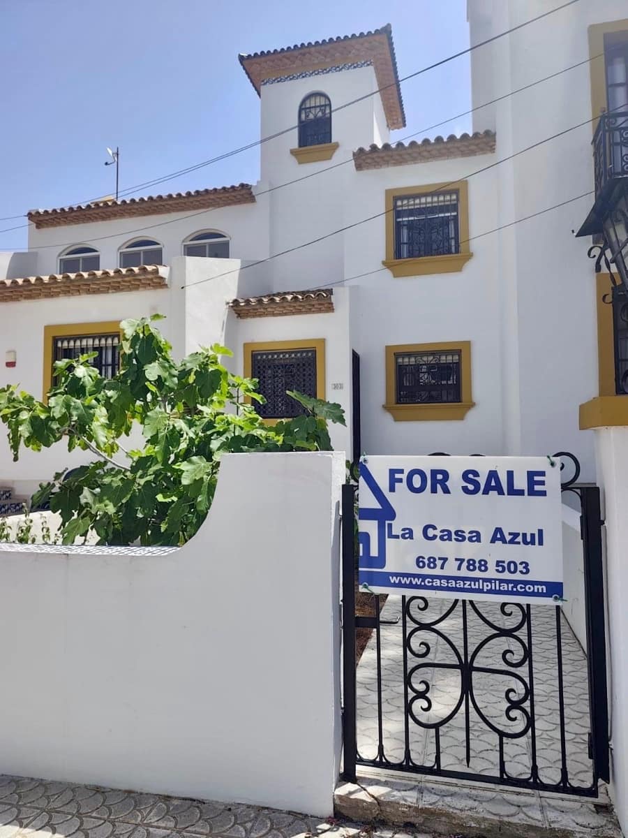 2 soverom Rekkehus til salgs i Villamartin - € 249 000 (Ref: 10004538)